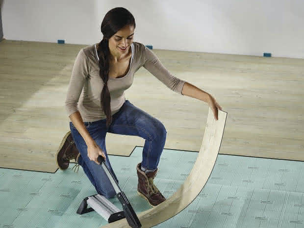 Taco de madera para ajustar suelos laminados