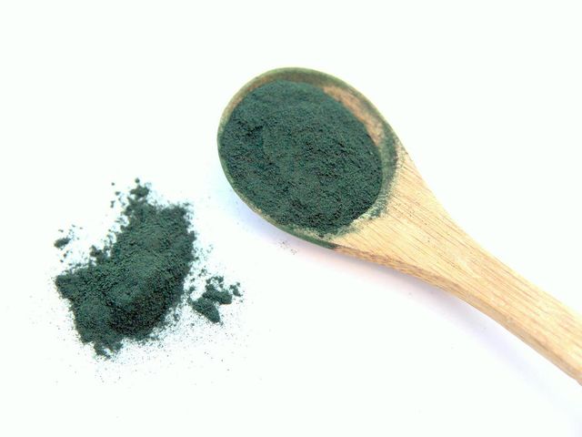 ¿Sirve la espirulina para bajar de peso?